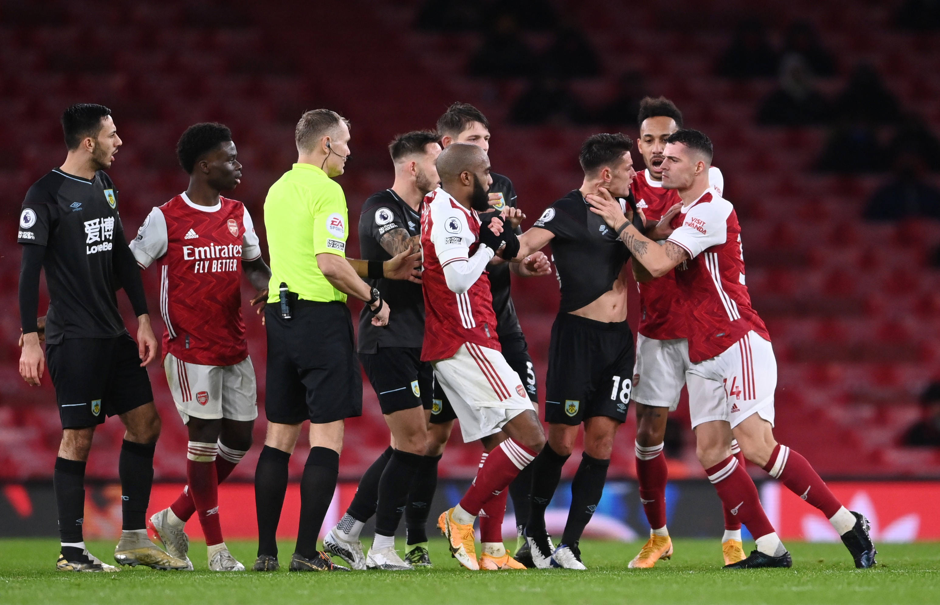 性与米兰目 性与米兰目