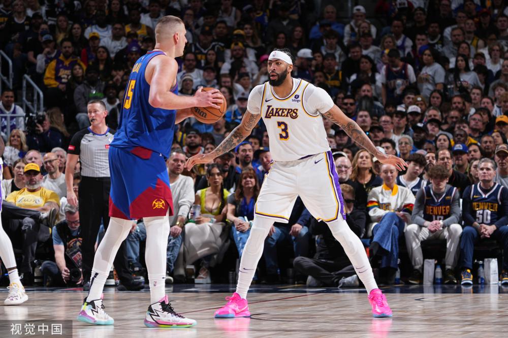 的防守领袖 的防守领袖